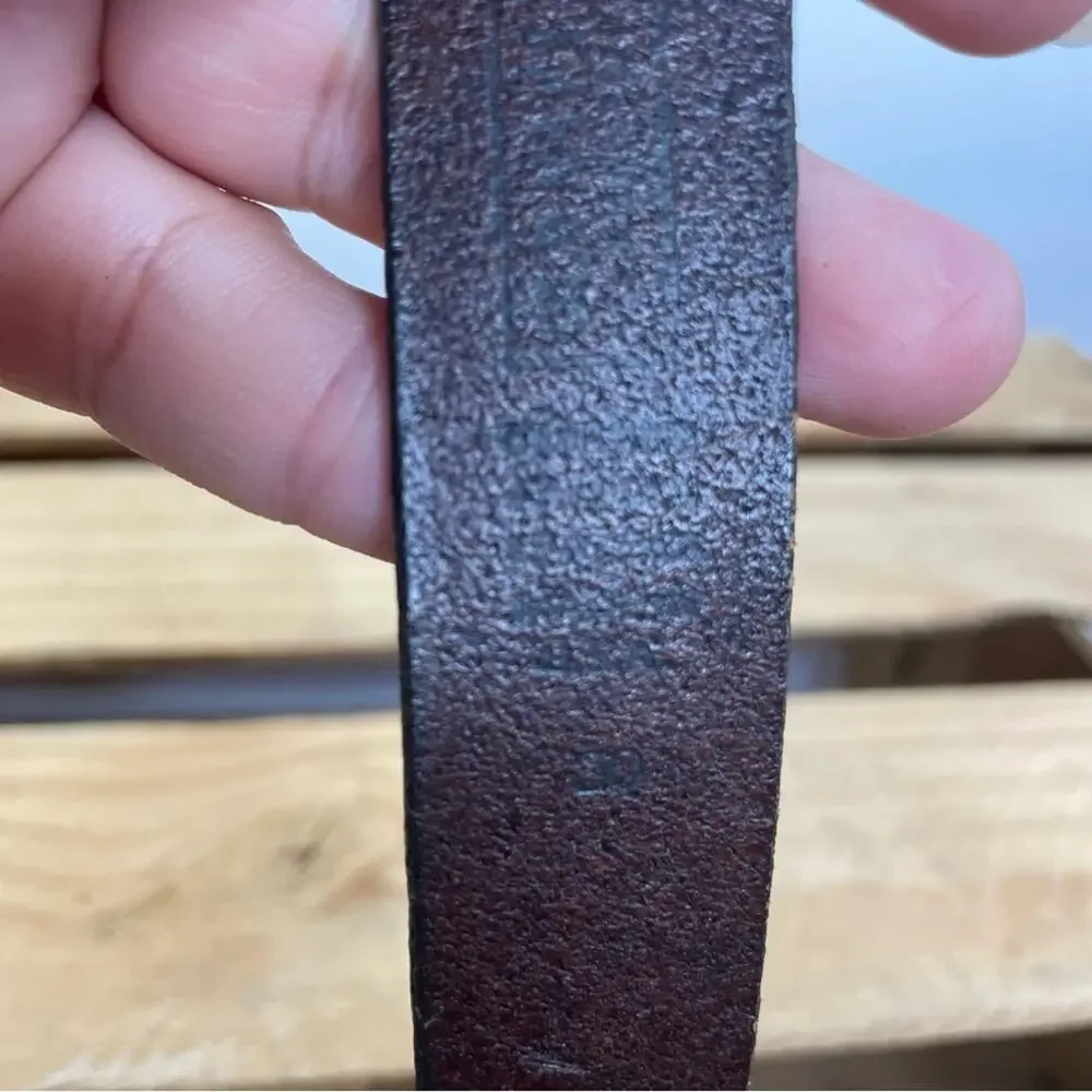 Unbranded brown leather belt size Small